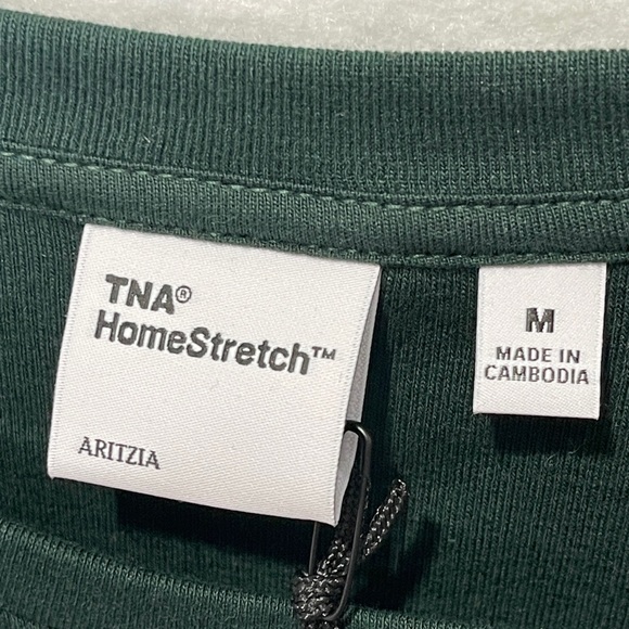 Aritzia TNA HomeStretch Ribbed Cotton Crewneck Long Sleeve Shirt Scarab Green - Picture 6 of 10